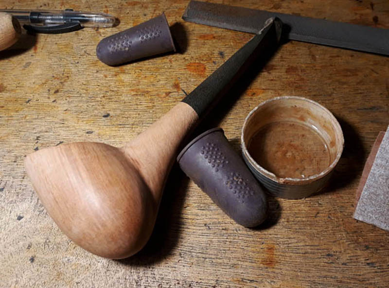 handemade briar pipes by Tombari